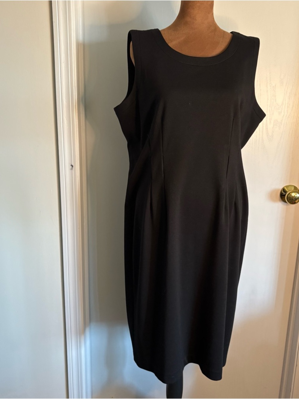 Calvin Klein Black Sleeveless Midi Shift Dress LBD Classic Bisset Capsule Preppy